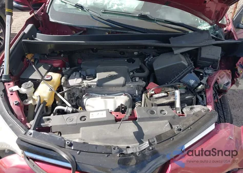 2018 Toyota Rav4 Xle from USA, damaged, VIN JTMRFREV7JD227422